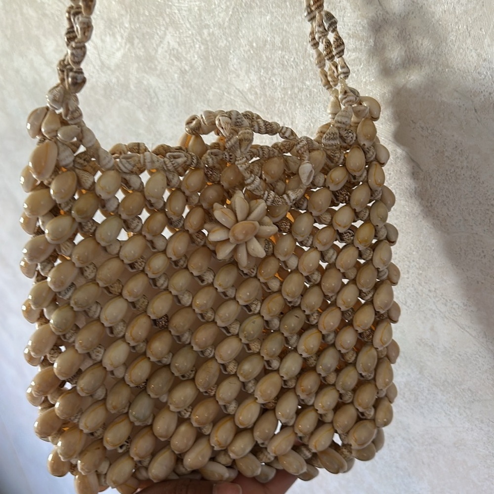 Beaded Shell Bag - Picture 3 of 3